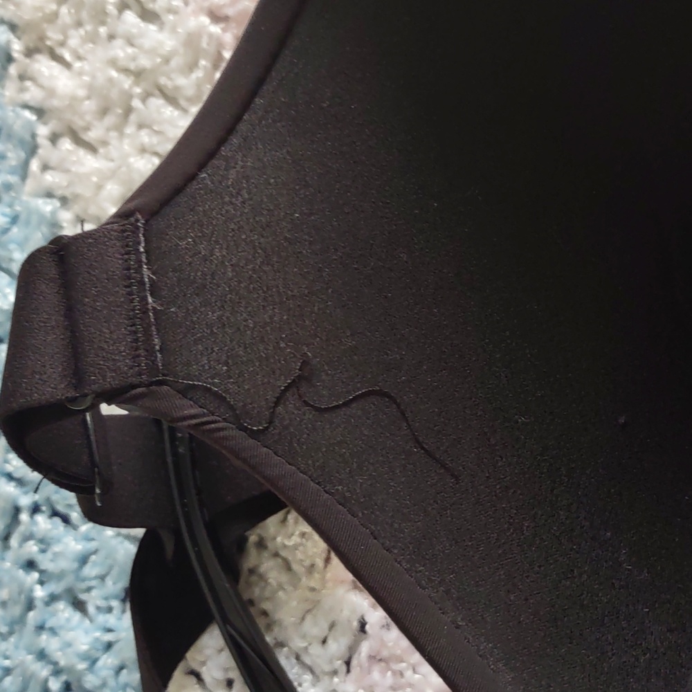 Avia XXXL (D-DD) Non Wire High Support Black Bra *Flawed* - Picture 9 of 14